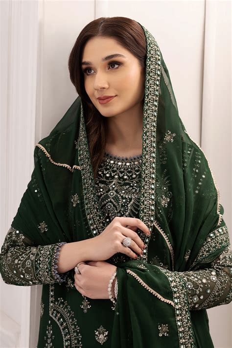 Buy Pakistani Embroidered, Handcrafted & Formal Dresses – Alizeh